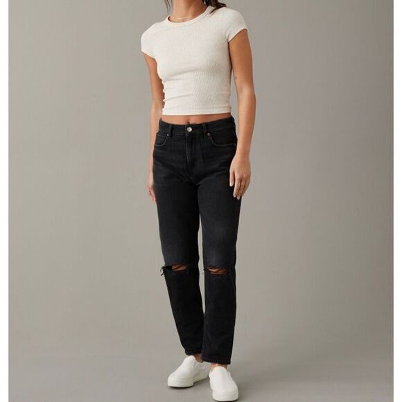 American Eagle Black Distressed Mom Jeans Size 0 - Picture 1 of 9